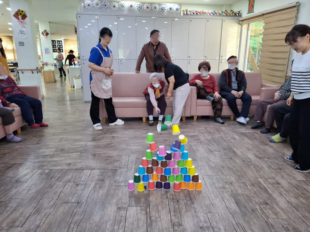 7a095b6e444e9cf0af5f7d86e51c790c_1775626769_2608.jpg